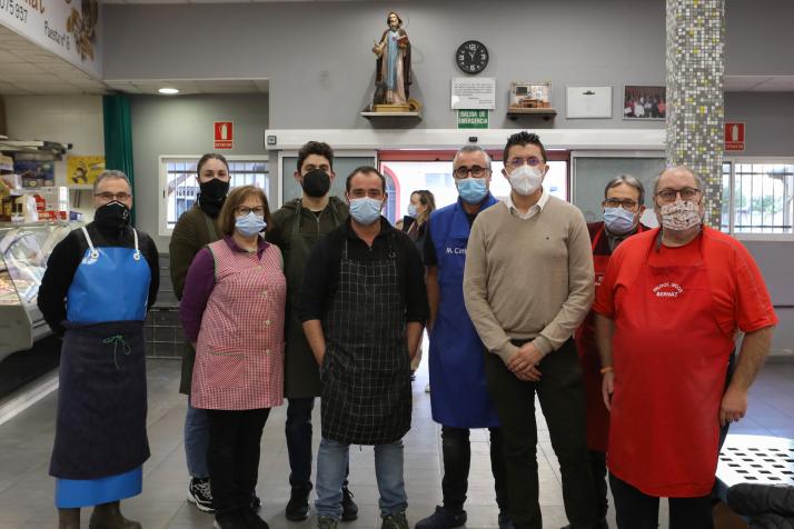 Donate reunion en el Mercat de Sant Antoni.jpg