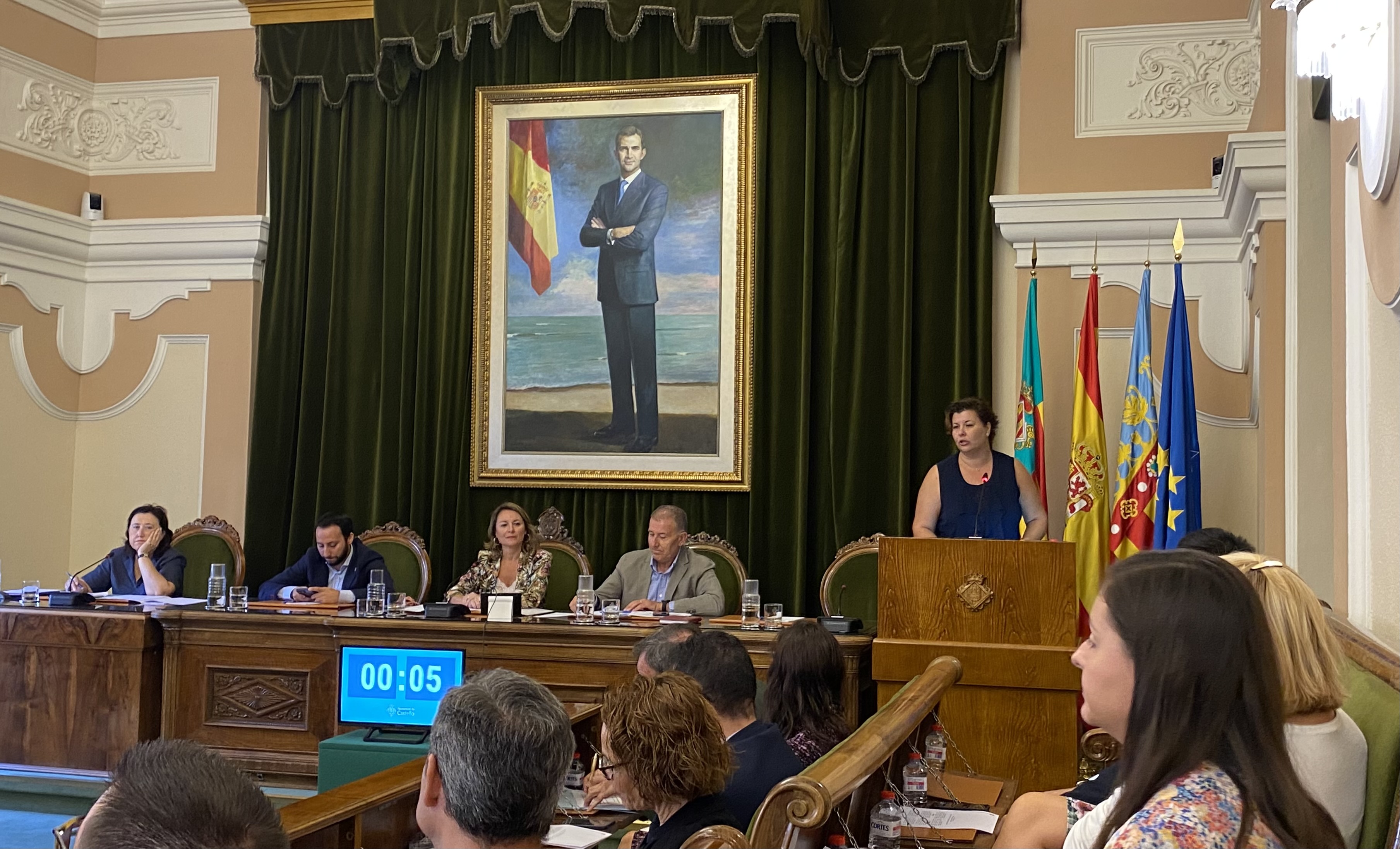 Begoña Carrasco abandona el ple sense donar explicacions i sense tindre en l'agenda cap acte oficial