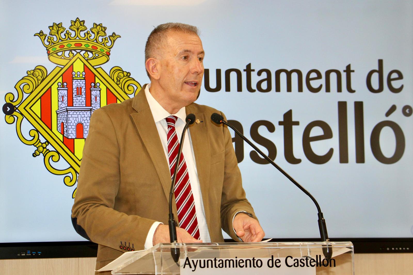 Castellón aprueba el expediente de contratación de las obras de sustitución del césped en los campos A y C del Chencho